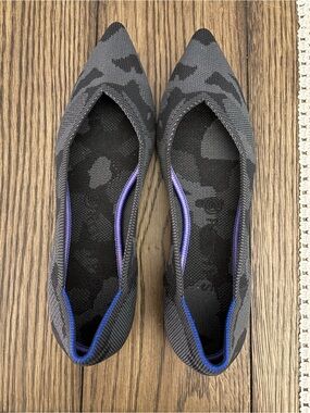 Rothy’s Pointed Toe Knit Flats in Charcoal Gray Camo